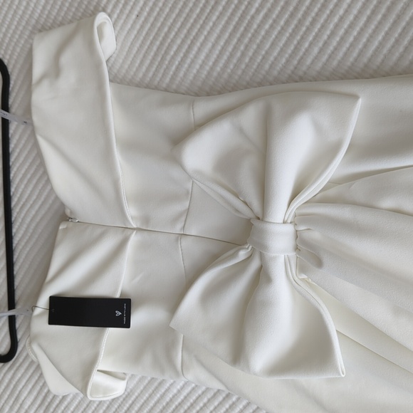 Lulu's Off the Shoulder Bow Midi Dress - Picture 3 of 8